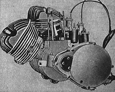 Двигатель со снятым левым цилиндром