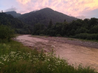 Фото 22.06.13, 21 36 05.jpg (272.04 Кіб) Переглянуто 5397 разів Река