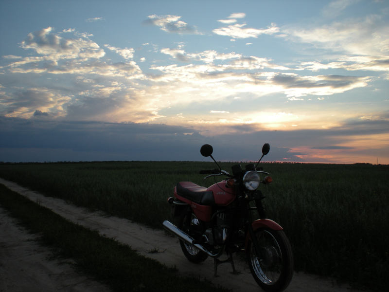 DSCN7670roc.jpg