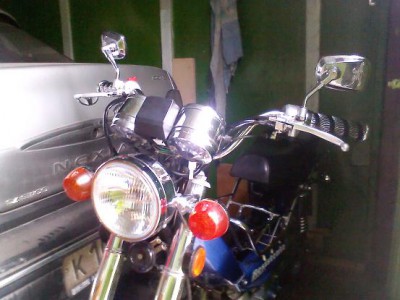 IMG04190.jpg (39.88 Кіб) Переглянуто 11813 разів Стайлинг передка мопеда "под мотоцикл".