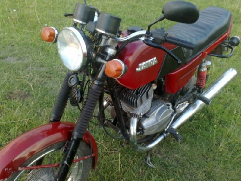 x_9365391e.jpg