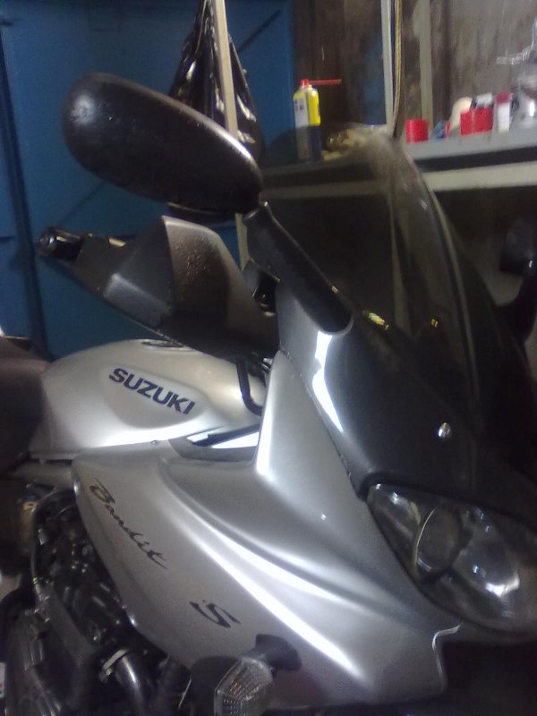 20112010086_res.jpg