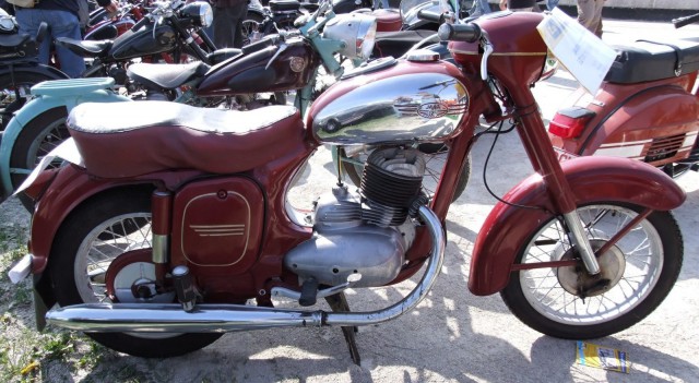 Jawa_Typ353_249ccm_1956..jpg