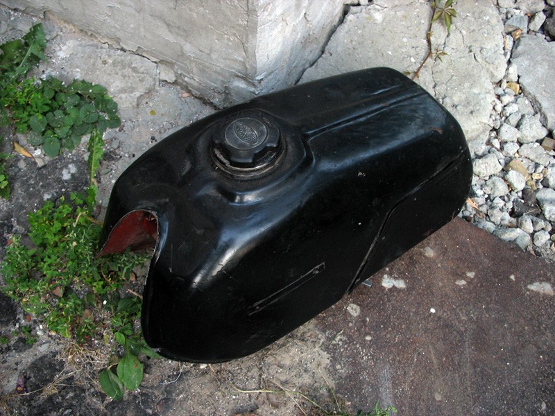 бак