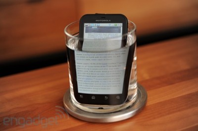 large_motorola-defy-review-16-sm.jpg