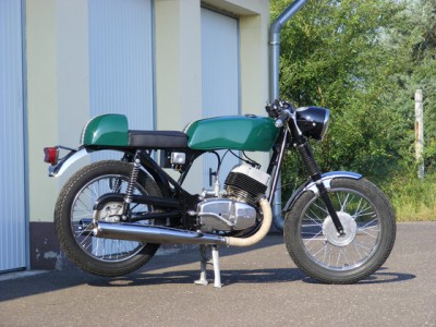 Jawa001.jpg