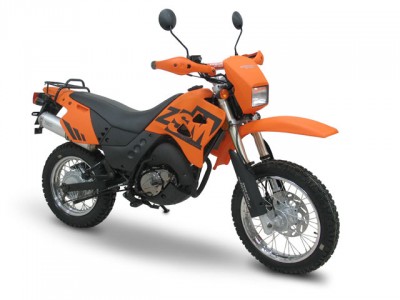 Motocikl_zongshen_lzx200s_1.jpg (39.41 Кіб) Переглянуто 10774 разів Motocikl_zongshen_lzx200s_1.jpg