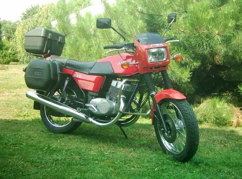 Jawa_350_639_03.jpg
