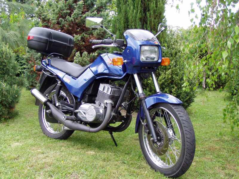 Jawa_350_640_07.jpg