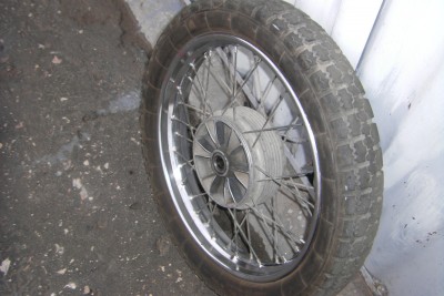 заднее колесо 250грн